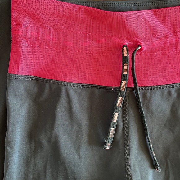 COPY - Puma Athletic Pink and Black Workout Leggings Pants - Picture 2 of 7